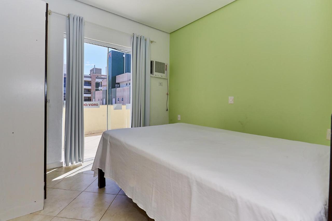 791 - Cobertura Com Piscina. 200M Da Praia. Bombinhas - Centro Exterior foto